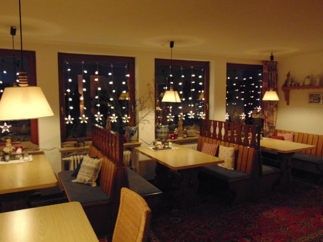 Pension Hubertus Winterberg Exteriör bild