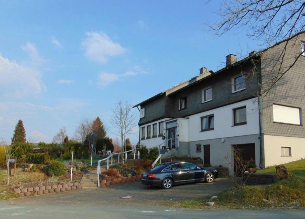 Pension Hubertus Winterberg Exteriör bild